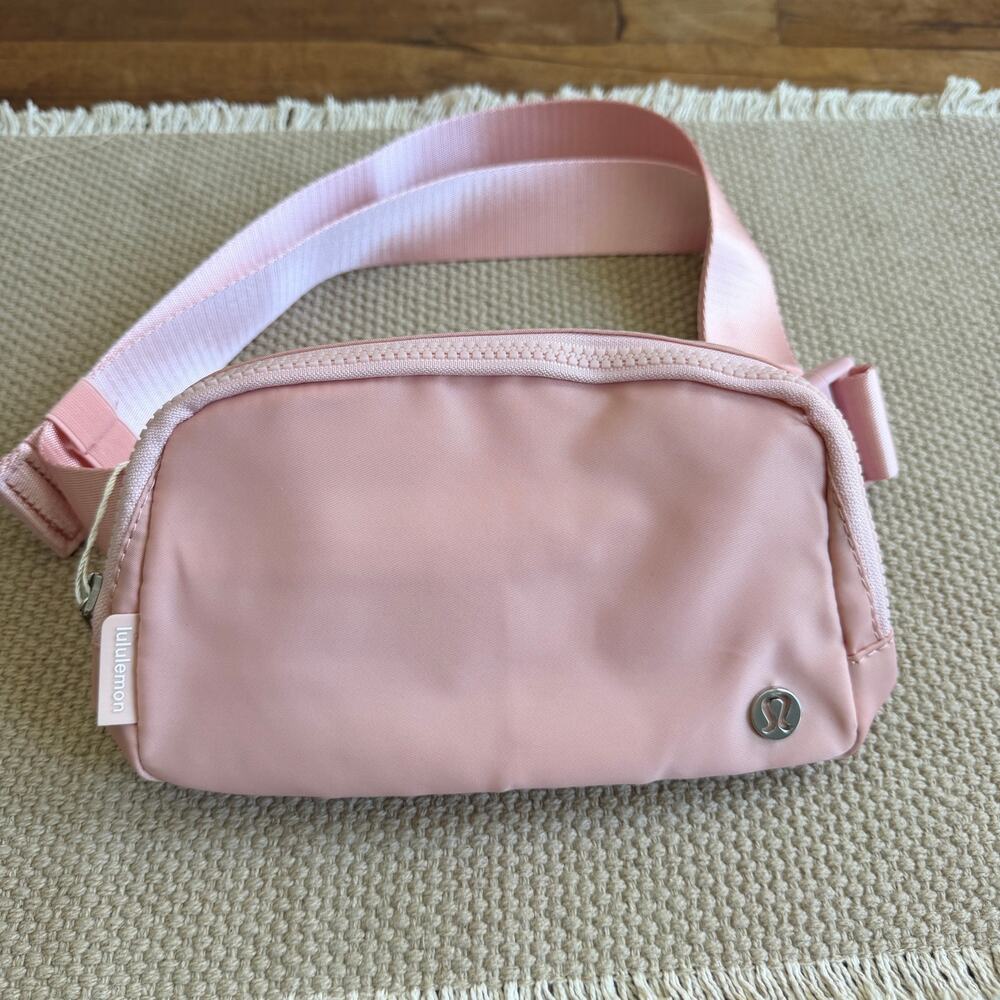 NWT LULULEMON Everywhere Belt Bag 1L Pastel Pink Crossbody Fanny Pack
